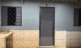 Imagem 2: ATENÇÃO! INVESTIDOR! Oportunidade Única! Lote com 3 Casas de 2/4! Renda de R$ 1800! Confir