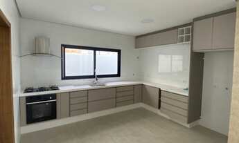 Imagem 4: Sobrado à venda no condomínio Bella Cittá no bairro Rodeio em Mogi das Cruzes - SP