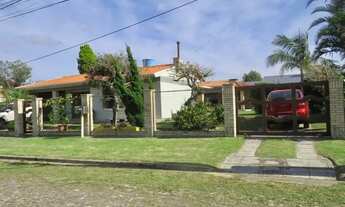 Imagem 2: Elegance Imóveis: Belíssima casa térrea com 5 dormitórios, sobre 2 terrenos, localizada na