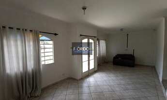 Imagem 2: Casa para Locação em Atibaia, Jardim Paulista, 3 dormitórios, 1 suíte, 2 banheiros, 4 vaga