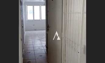 Imagem 3: Apartamento de 01 dormitório à venda com 48,70m² útil por R$ 178.000,00 - Bairro Santo Ant