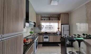 Imagem 6: Casa para venda possui 300 metros quadrados com 4 quartos em Jardim Cristiane - Santo Andr