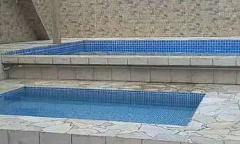 Imagem 4: Casa com piscina na divisa entre Caraguatatuba e Ubatuba