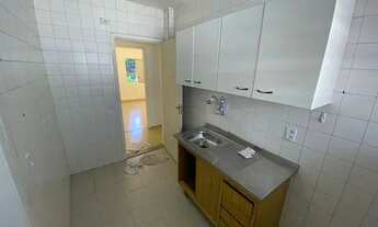 Imagem 4: Apto amplo, em prédio baixo, com portaria eletrônica, px. ao metro Clinicas e Sumaré