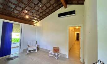 Imagem 4: Páscoa/Balonismo 2023 - Casa c/ 4 Quartos (AR) C/ Piscina - Quadra de Tênis - Amplo Pátio