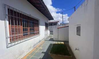 Imagem 3: CASA FRENTE RUA PRÓXIMO AO SHOPPING