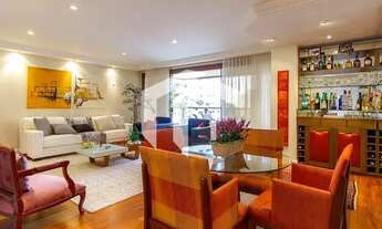 Imagem 3: APARTAMENTO À VENDA NO CAMBUÍ COM 4 SUÍTES E TOTALMENTE REFORMADO