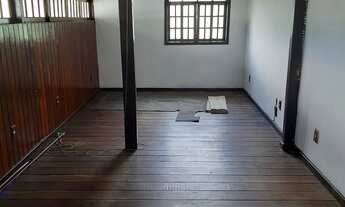 Imagem: Vendo Casa de dois Pavimentos