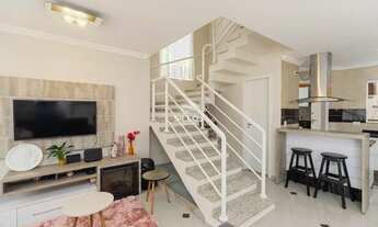 Imagem 2: Sobrado triplex, mobiliado, com 3 quartos à venda em Barreirinha em Curitiba