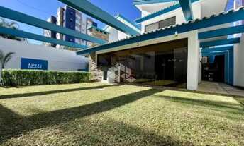 Imagem 4: Casa Triplex a venda com 6 quartos, 3 suítes no bairro Lourdes em Santa Maria -RS