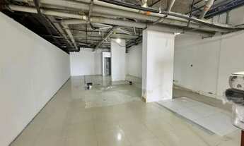 Imagem 7: Loja, Barra Galpão / depósito com 5 vagas na garagem