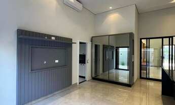 Imagem 6: Casa com fino acabamentoe 03 suítes no Alphaville II