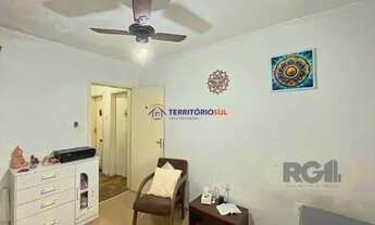 Imagem 7: Casa em Porto Alegre, no bairro Cavalhada, com 4 dormitório(s), e 4 banheiros, à