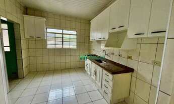 Imagem 3: Casa com 2 dormitórios para alugar, 166 m² por R$ 3.061/mês - Jardim Maria Rosa - Taboão d