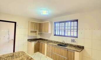 Imagem 7: Casa para Locação em Macaé, Novo Horizonte, 3 dormitórios, 1 suíte, 4 banheiros, 4 vagas