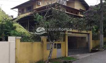 Imagem 2: Casa à venda com 4 dormitórios e 751m2 de terreno, na Lagoa da Conceição, Florianópolis, S