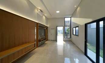 Imagem 2: Casa com fino acabamentoe 03 suítes no Alphaville II