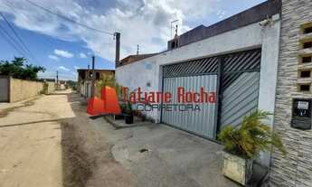 Imagem: Vendo excelente casa em rua pública no