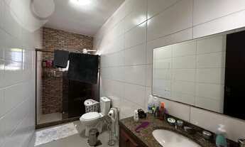 Imagem 5: Casa em rua fechada