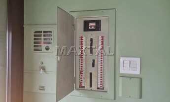 Imagem 4: Loja de rua na Alfredo Pujol, Santana. Livre aproximadamente 80m², Com 3 salas e 1 banheir