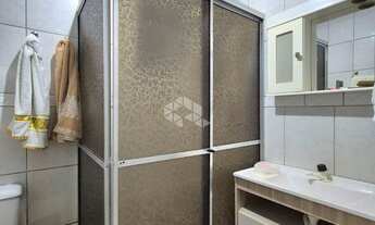 Imagem 5: Apartamento de 2 dormitórios, no bairro Humaitá, em Porto Alegre