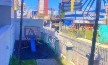 Imagem 2: Oportunidade!!! Apartamento com 3 dormitórios à venda, 80 m² por R$ 415.000 - Barreiros