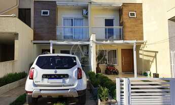 Imagem 4: Sobrado no Residencial Verdes Campos, semi novo, ensolarado e terraço enome... semi mobili