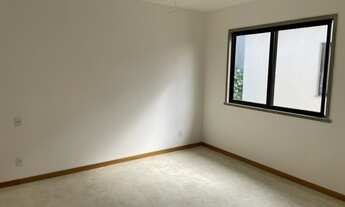 Imagem 5: Casa de condomínio para venda tem 138 metros quadrados com 3 quartos