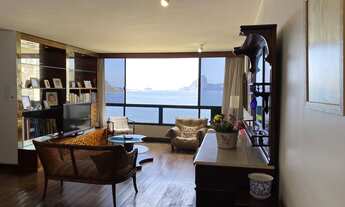 Imagem 2: Praia. Maravilhoso Apto, frente mar . Com 4 qts e 2 vagas . Andar alto e mobiliado . Frent