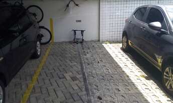 Imagem 4: Apartamento para venda possui 72 metros quadrados com 3 quartos em Encruzilhada - Recife