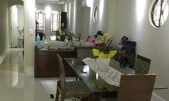 Imagem: Sobrado 220 m² - 3 Suites - 4 Vagas - Piscina