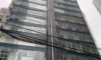 Imagem 15: Apartamento Quadra Mar para Locação Anual sendo 01 suíte + 01 dormitório e sacada com chur