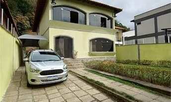 Imagem: Excelente Casa Duplex na Região Serrana