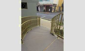 Imagem 2: Ótimo imovel Comercial com 178m2 , com vitrine