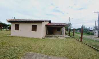 Imagem 3: Casa de 3 dormitórios com suíte, a poucos metros da praia, no Bairro Nova Tramandaí!