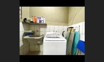 Imagem 6: Sobrado alto padrão. Jd Avelino