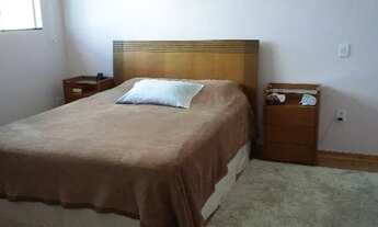 Imagem 2: Casa no condomínio Solar dos Cantarinos 1 para venda com 3 quartos