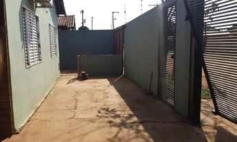 Imagem 5: Casa para venda possui 230 metros quadrados com 2 quartos