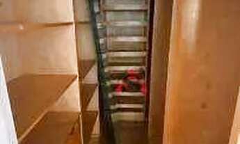 Imagem 7: Condomínio familiar com uma agradável área de piscina, playground, salão de festas, churra