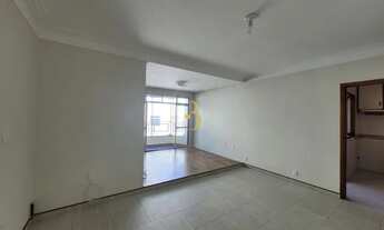 Imagem 4: Amplo apartamento com 81m², 02 dormitórios, 01 vaga, no bairro Canto/Florianópolis