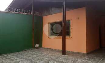 Imagem 5: 3 Dormitórios 1 suíte sala cozinha com área de serviço 2 banheiros quintal garagem para 3