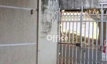 Imagem 2: Casa com 2 dormitórios à venda, 120 m² por R$ 420.000,00 - Setor Central - Anápolis/GO