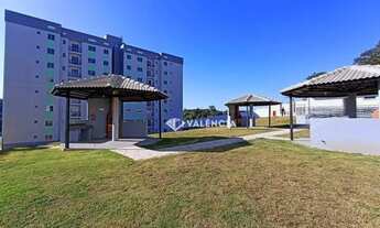 Imagem 2: Apartamento para Alugar por R$950.00 no Residencial Recanto Verde na Rua Volochem 415 no U