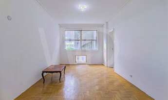 Imagem 7: Apto 4 dormitórios, em frente a Praça Julio de Castilhos