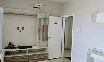 Imagem 2: Mistral 2/4 sendo 1 suite, sacada goumert, split e armarios, exelente garagem