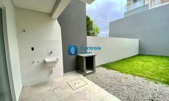 Imagem 3: Sobrado pronto pra morar com 02 suítes no bairro Areias - São José/SC