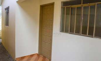 Imagem 4: Casa com 2 dormitórios para alugar, 72 m² por R$ 674,80/mês - Ipê - São José dos Pinhais/P