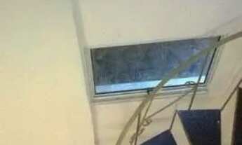 Imagem 2: Casinha Simples e Humilde, mas Bem Localizada