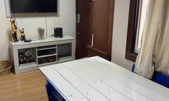 Imagem 2: Apartamento dois dormitórios na Cidade Baixa com linda vista