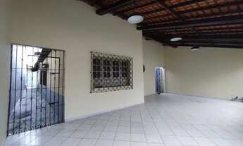 Imagem: Casa térrea no Conjunto Residencial Médice